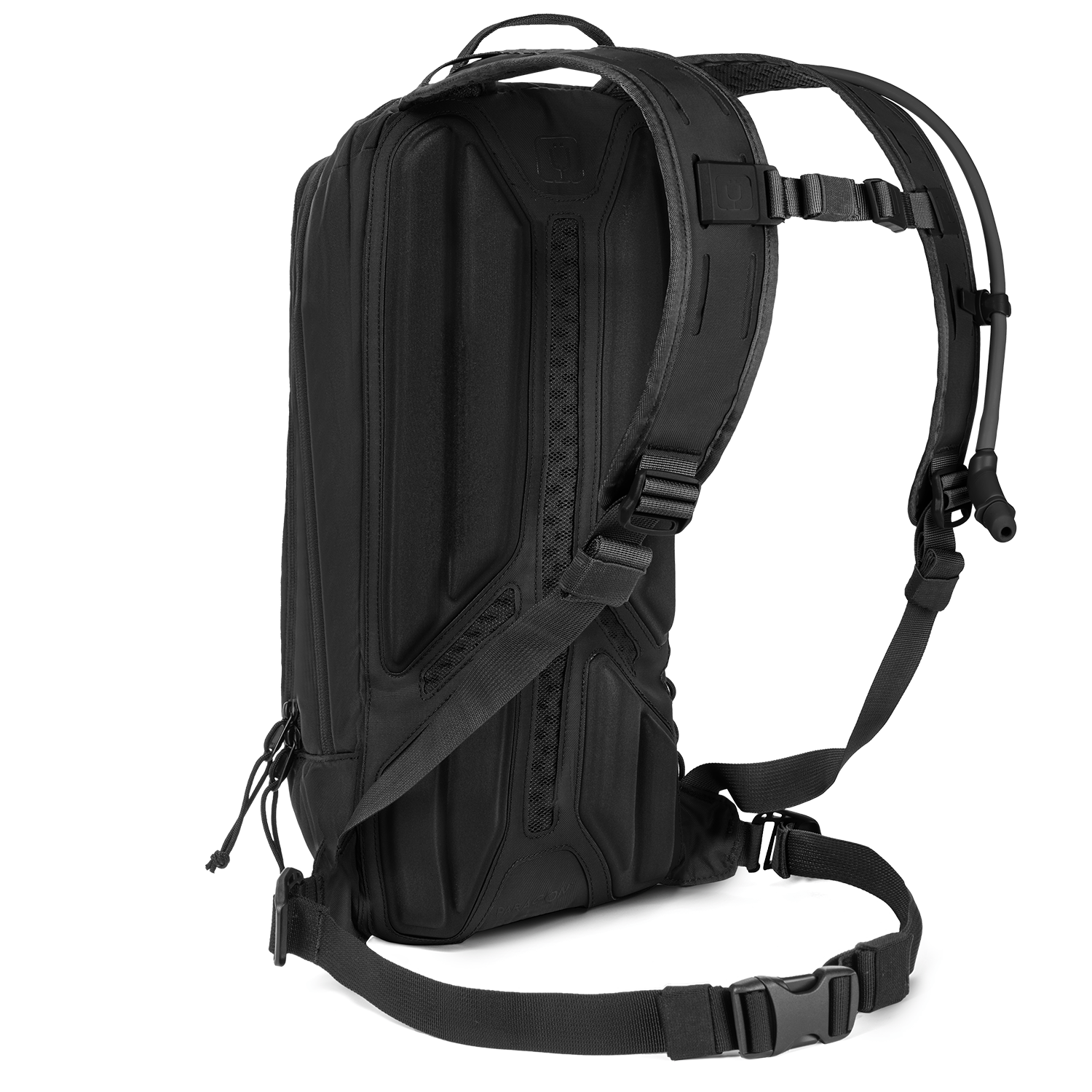 paragon-hydration-pack-y9 Paragon_Black_Quarter.png